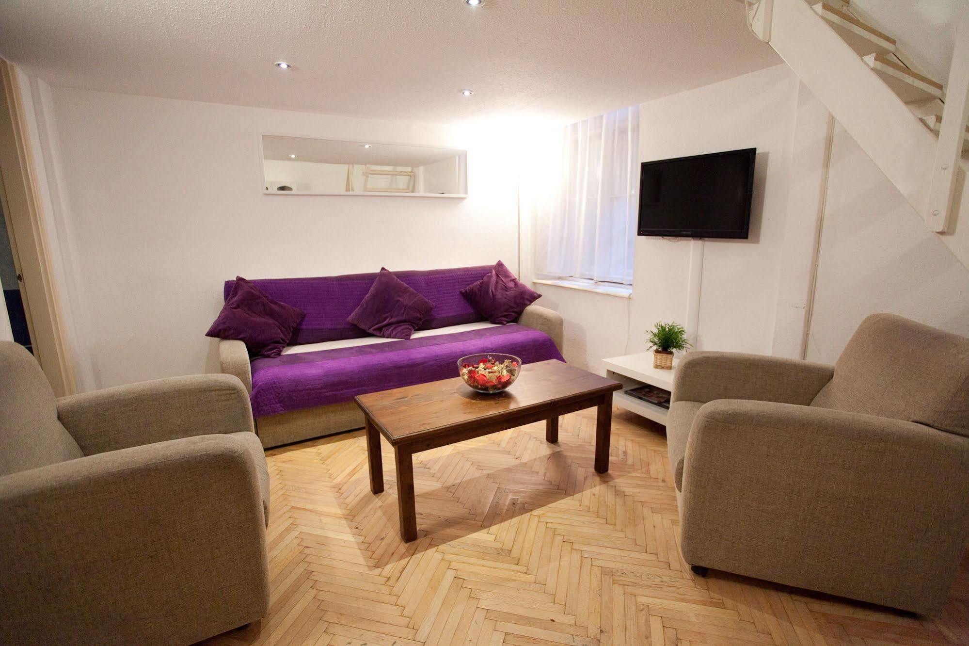 Budapest Easy Flat Opera Luaran gambar