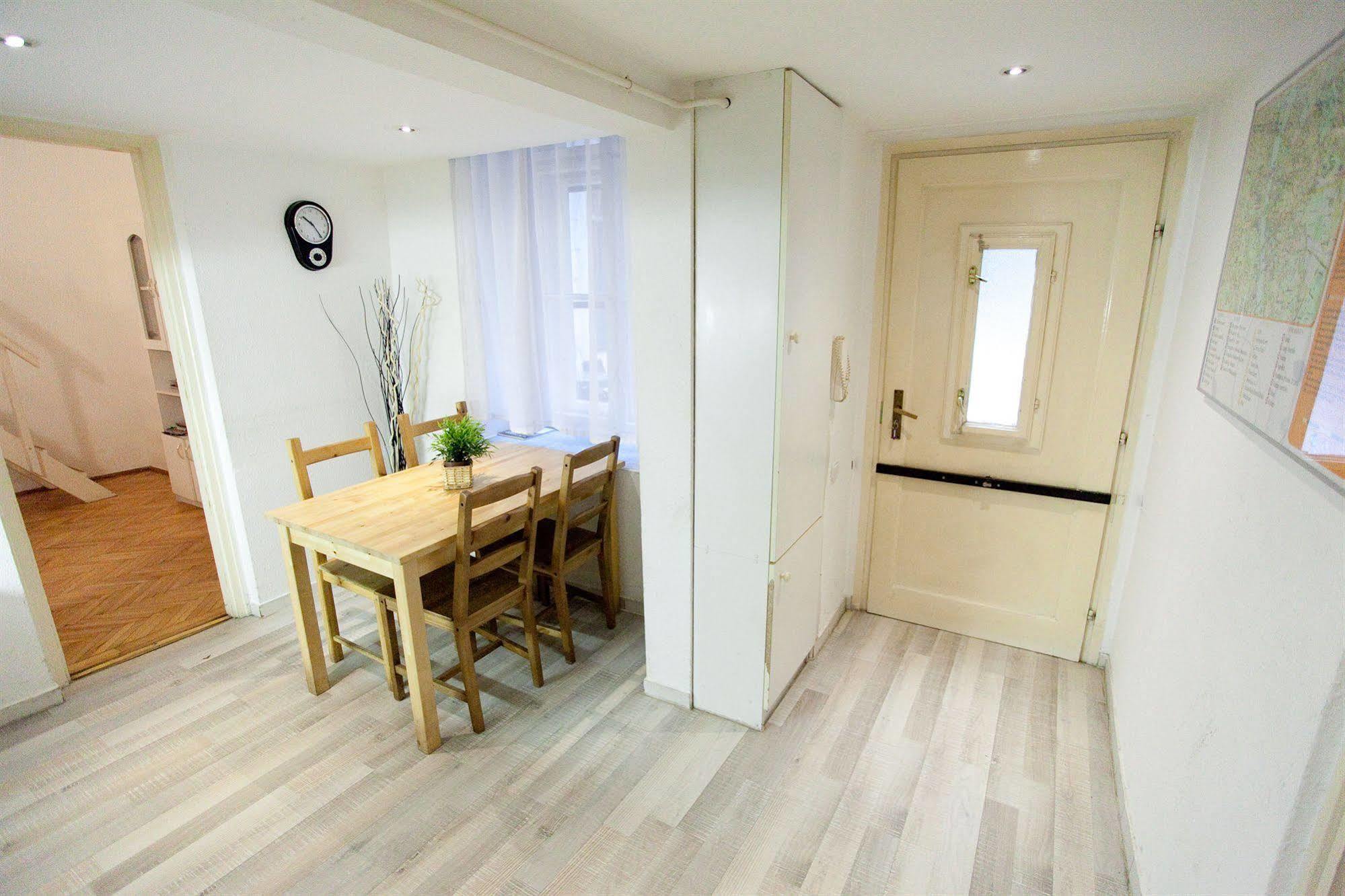 Budapest Easy Flat Opera Luaran gambar