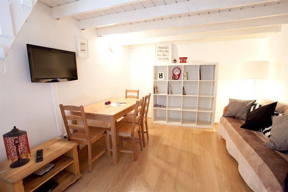 Budapest Easy Flat Opera Luaran gambar